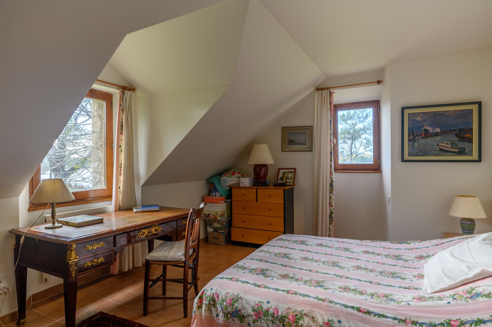 luxury house 7 Rooms for sale on ARRADON (56610)