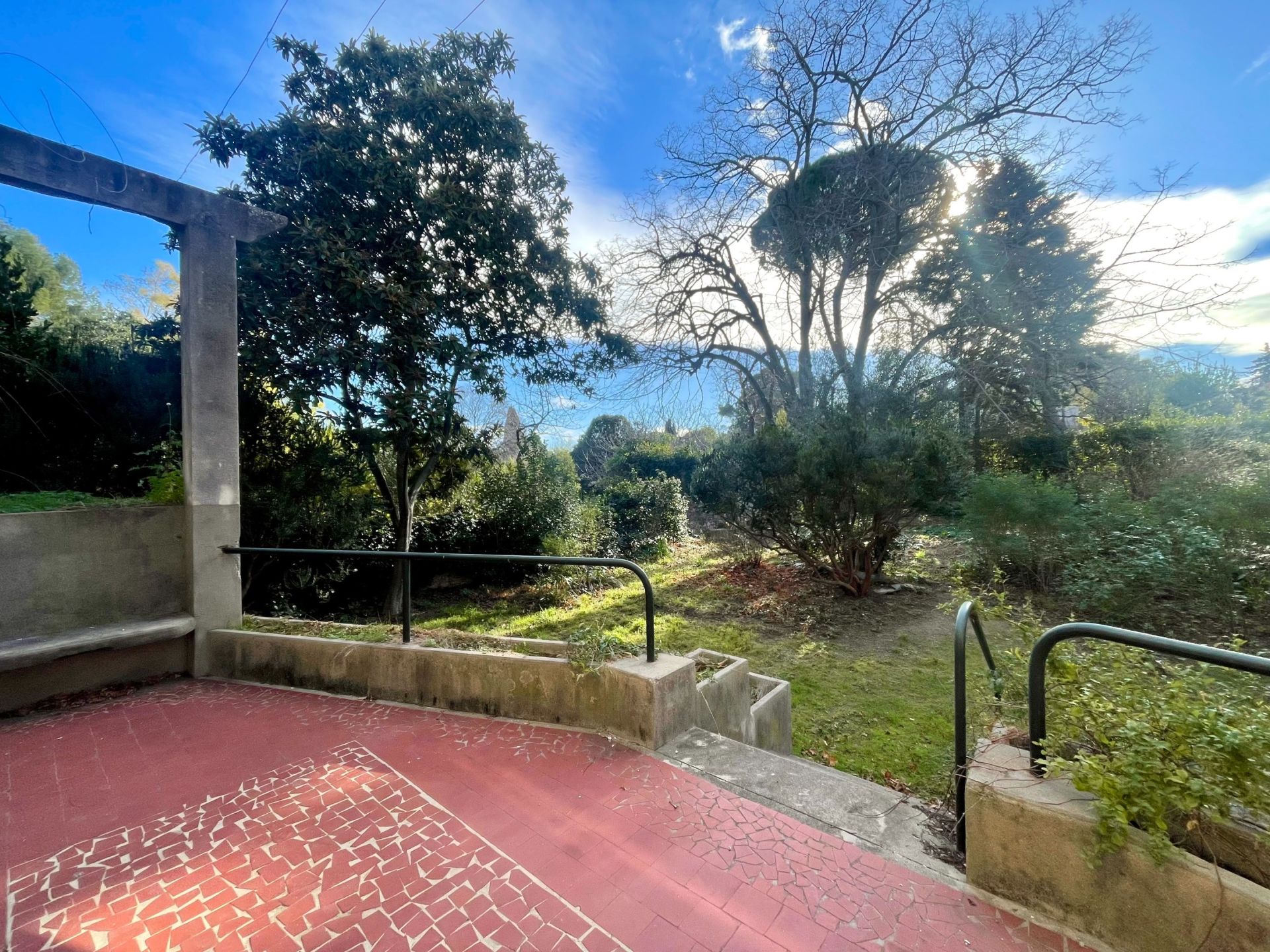 luxury house 7 Rooms for sale on MONTPELLIER (34000)