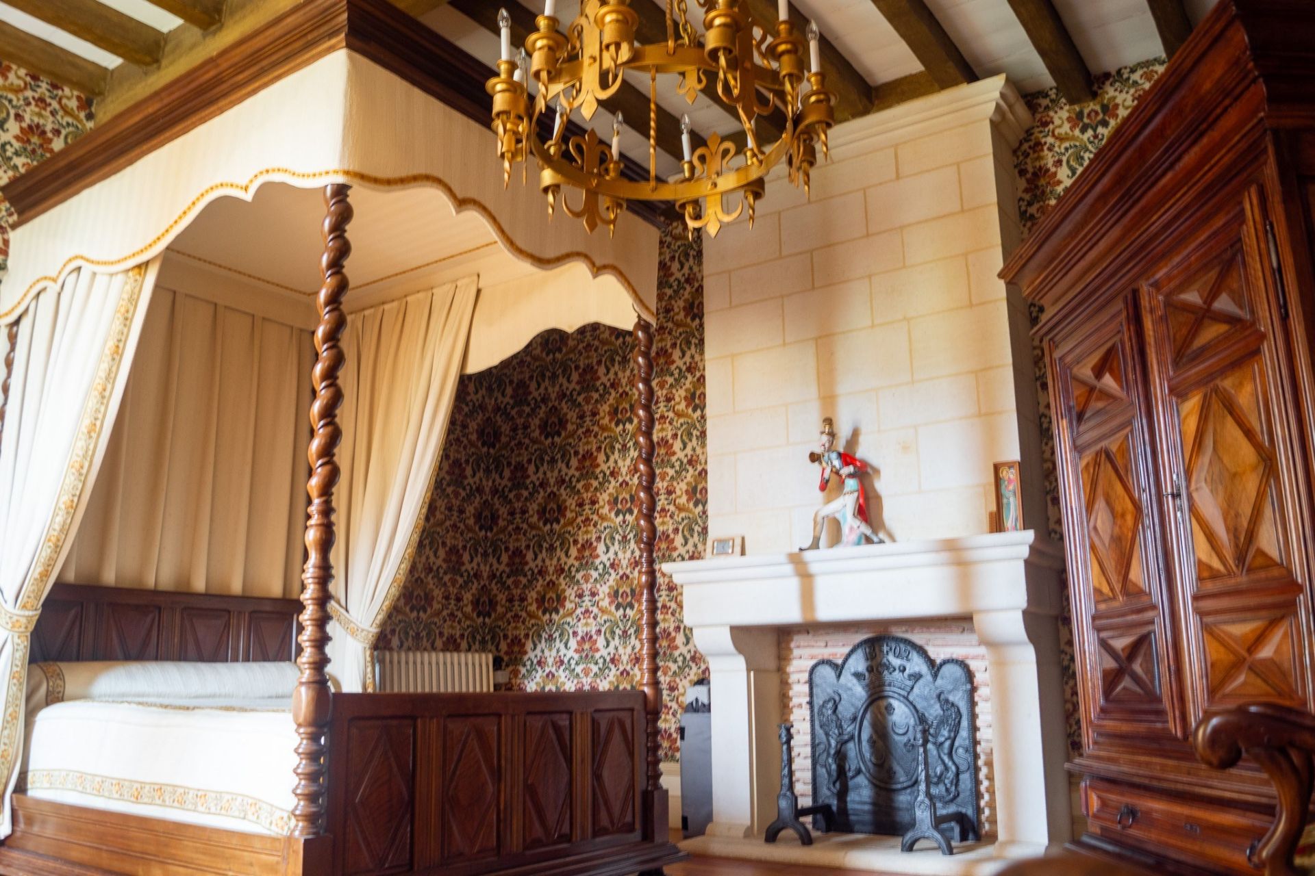 luxury house 10 Rooms for sale on FUMEL (47500)