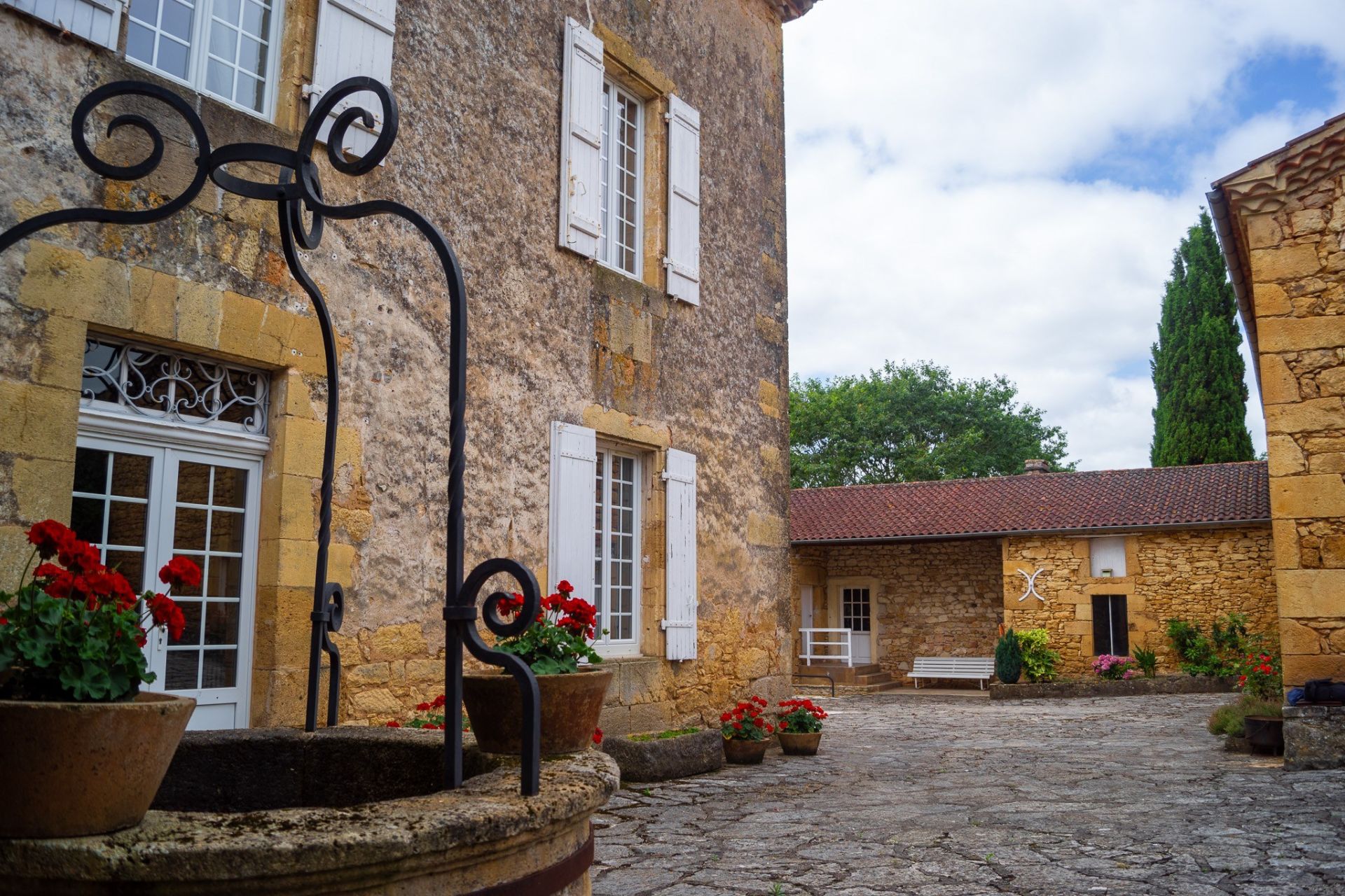 luxury house 10 Rooms for sale on FUMEL (47500)