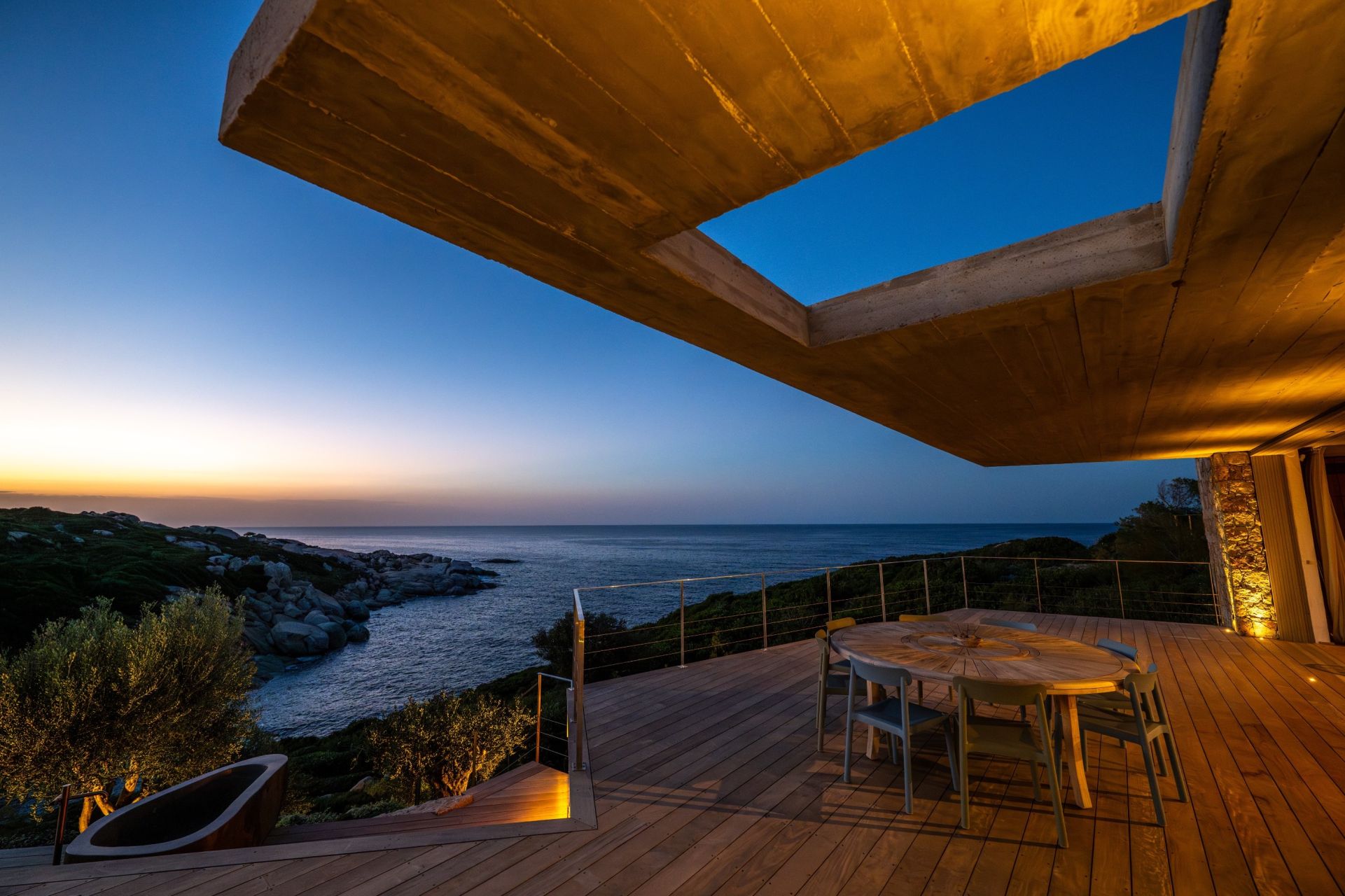 luxury villa 6 Rooms for seasonal rent on LUMIO (20260)