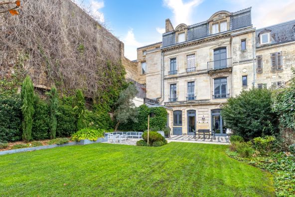 Sale Luxury house Bordeaux 9&nbsp;Rooms 416&nbsp;m²