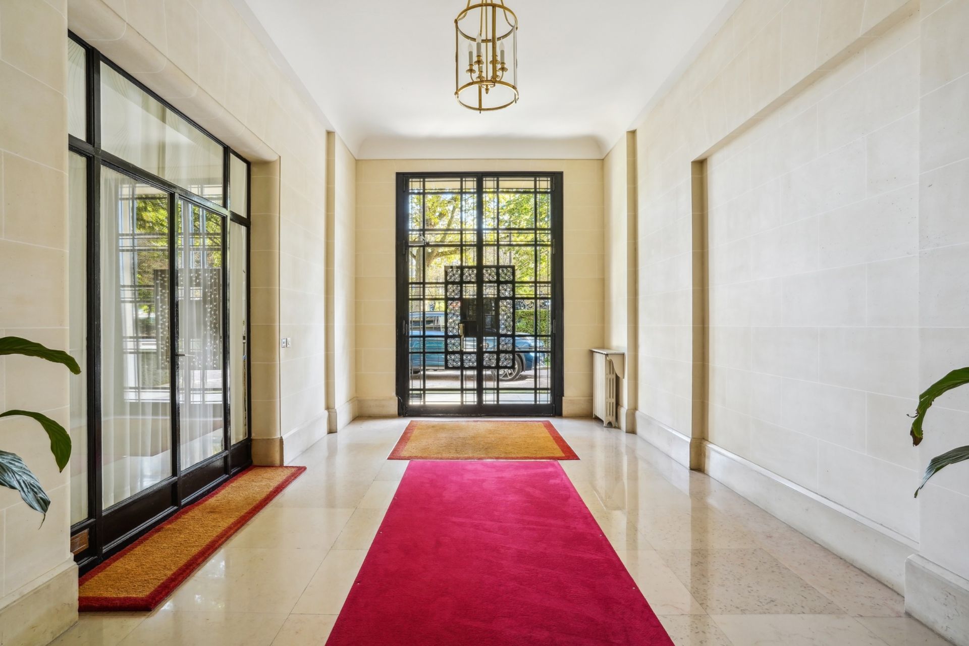 luxury apartment 6 Rooms for sale on PARIS (75016)