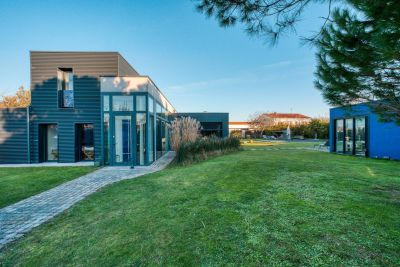 Sale Luxury house La Rochelle 8 Rooms 271 m²