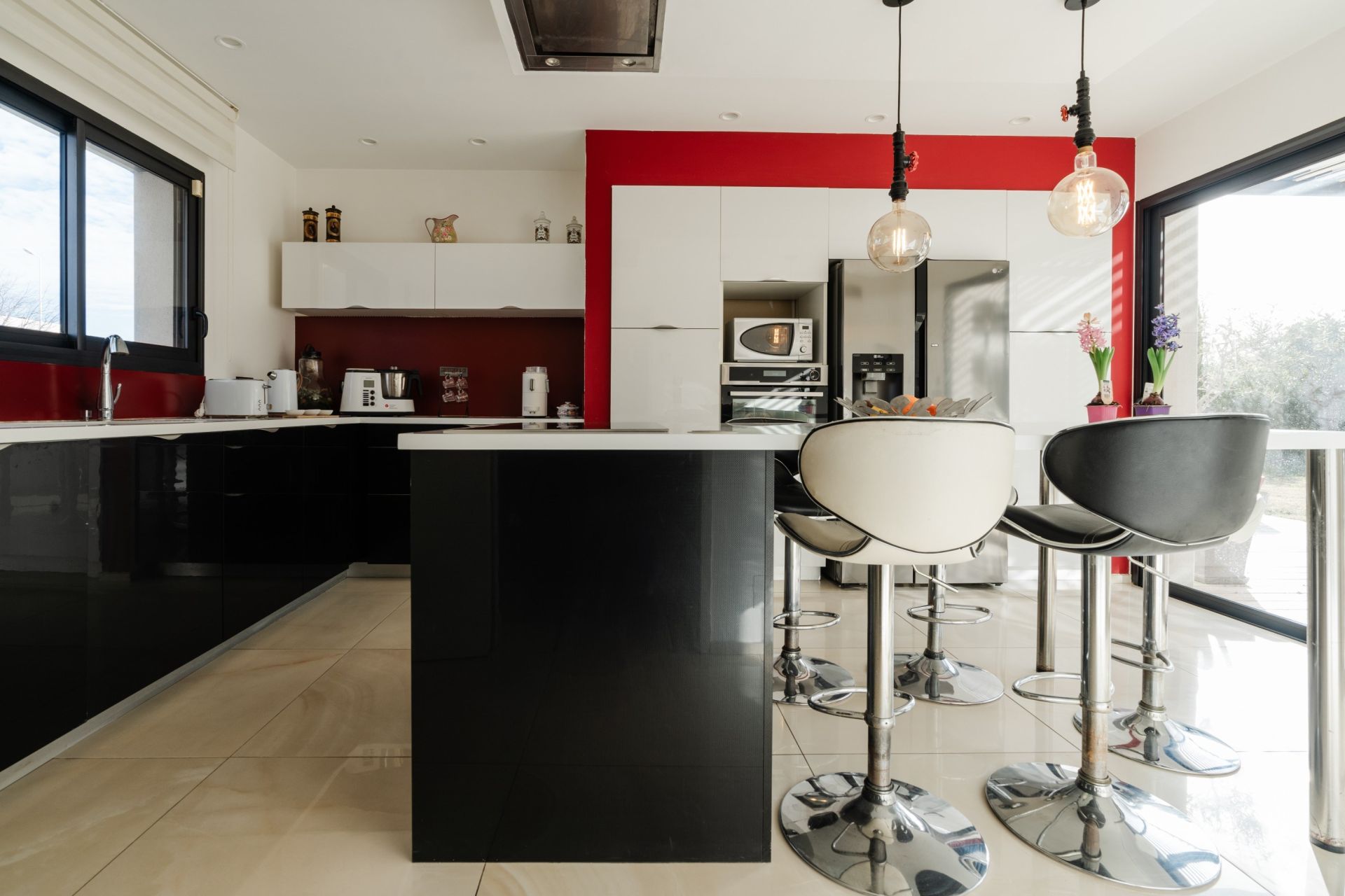 luxury house 5 Rooms for sale on PERPIGNAN (66000)