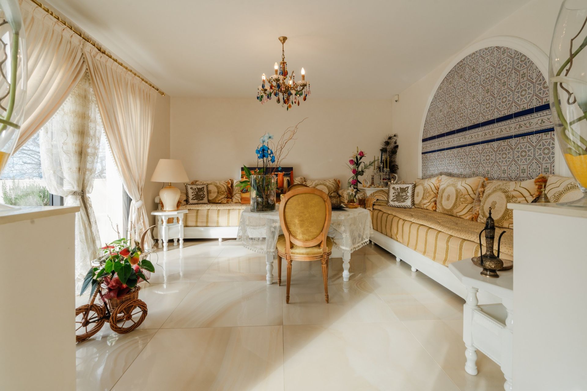 luxury house 5 Rooms for sale on PERPIGNAN (66000)