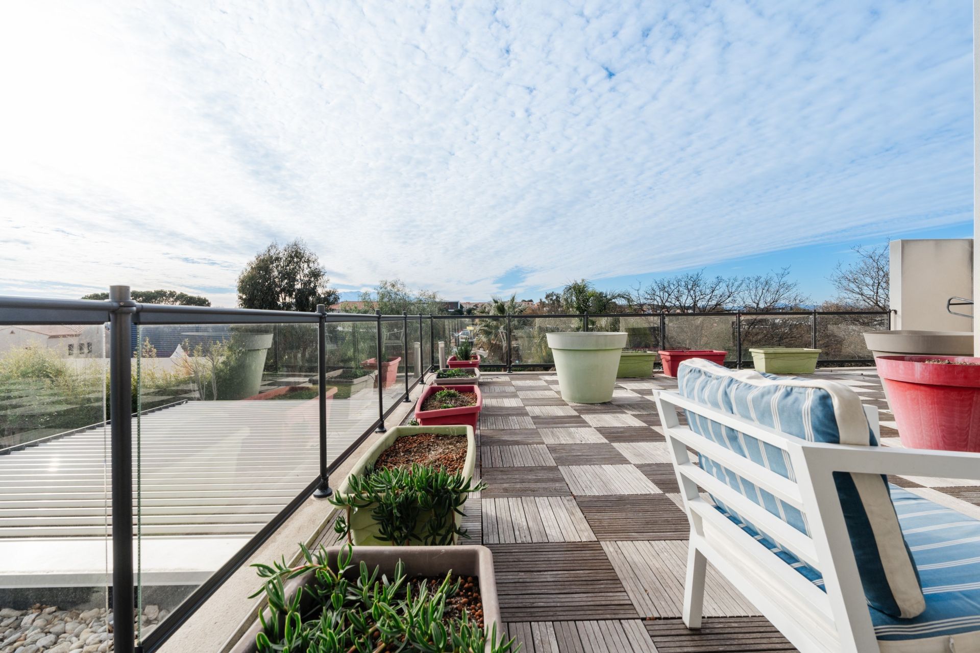 luxury house 5 Rooms for sale on PERPIGNAN (66000)