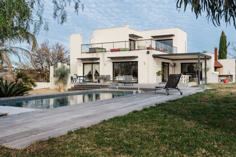 luxury house 5 Rooms for sale on PERPIGNAN (66000)