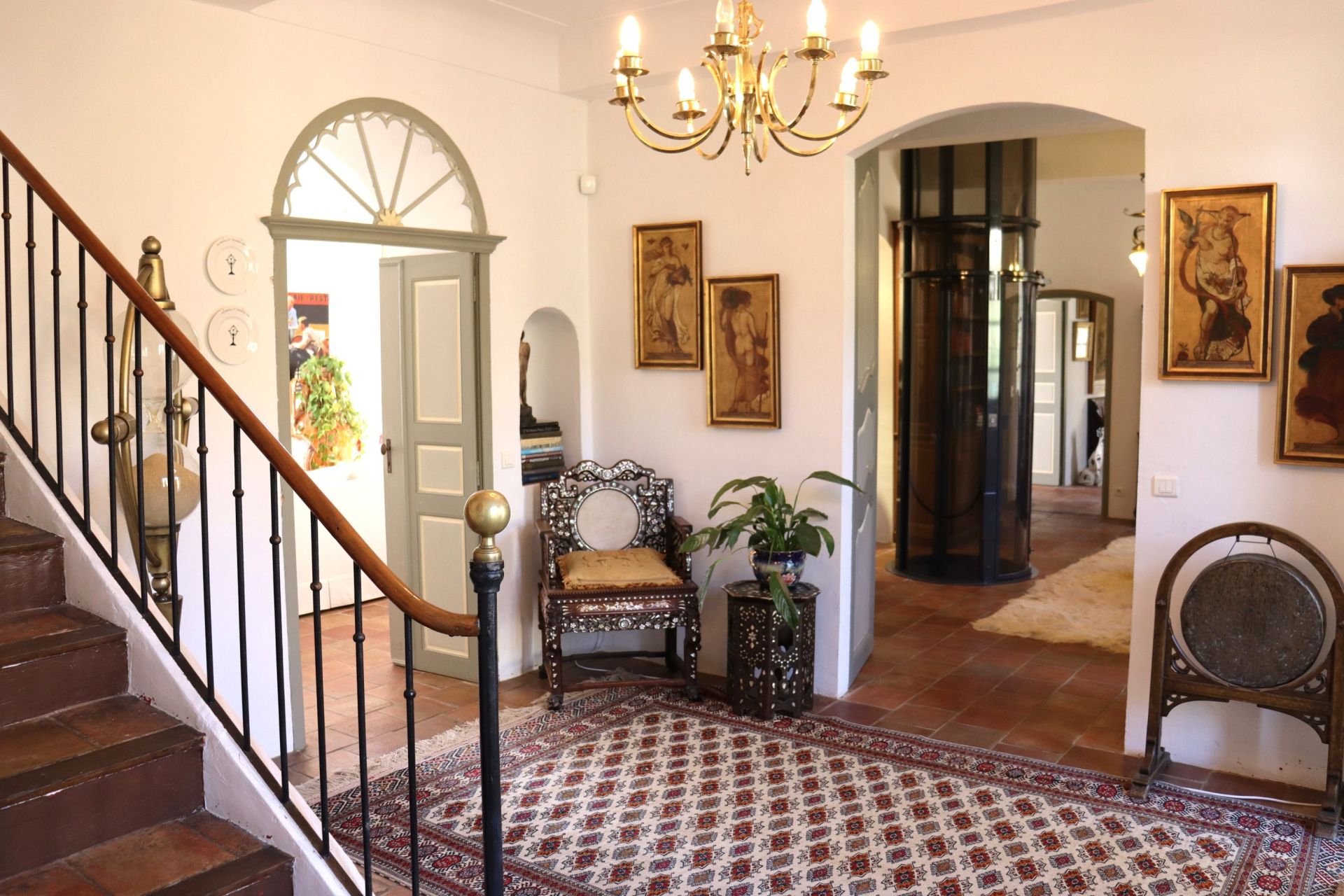 bastide 20 Pièces en vente sur LORGUES (83510)
