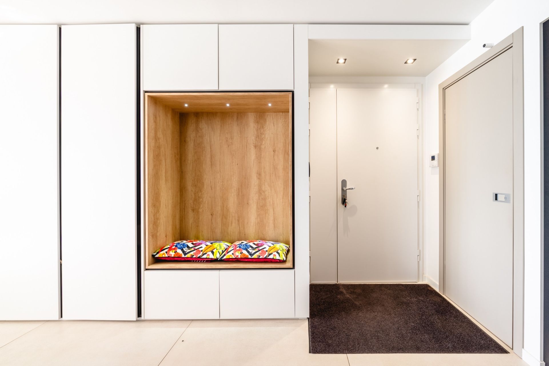 luxury apartment 3 Rooms for sale on ANNECY (74000)