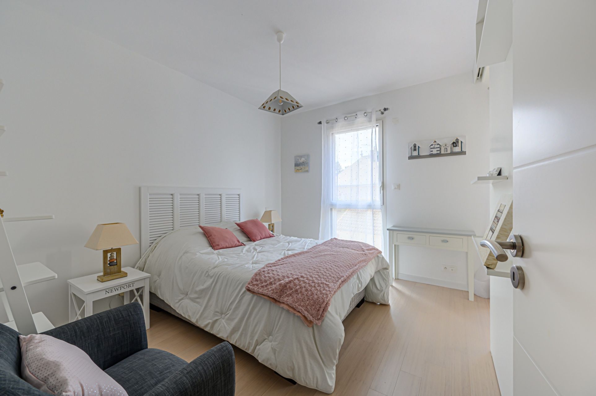 luxury house 6 Rooms for sale on LA BAULE (44500)