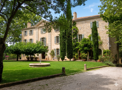 Sale Luxury house Brignoles 20&nbsp;Rooms 1500&nbsp;m²