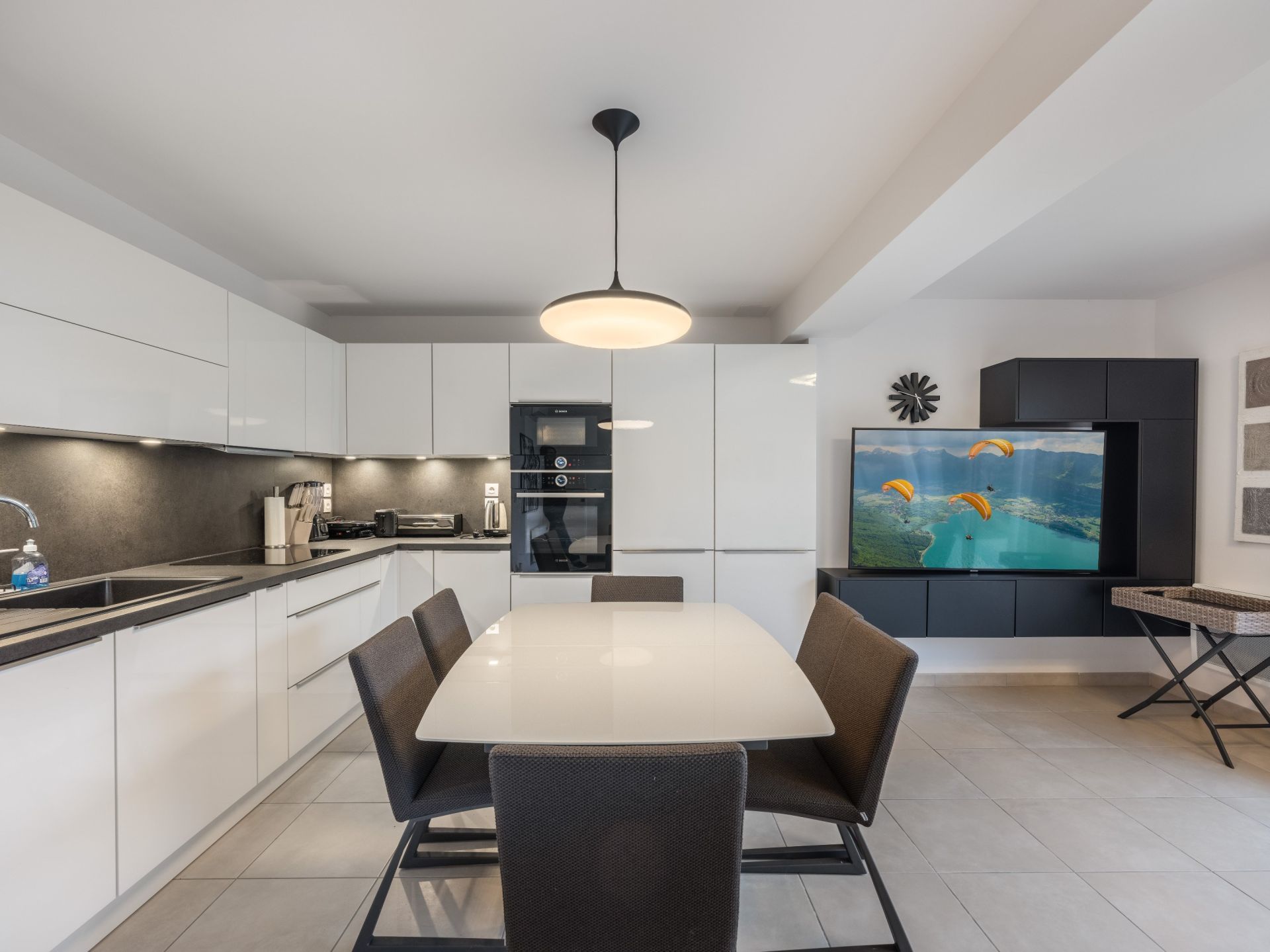 luxury house 4 Rooms for sale on MESSERY (74140)