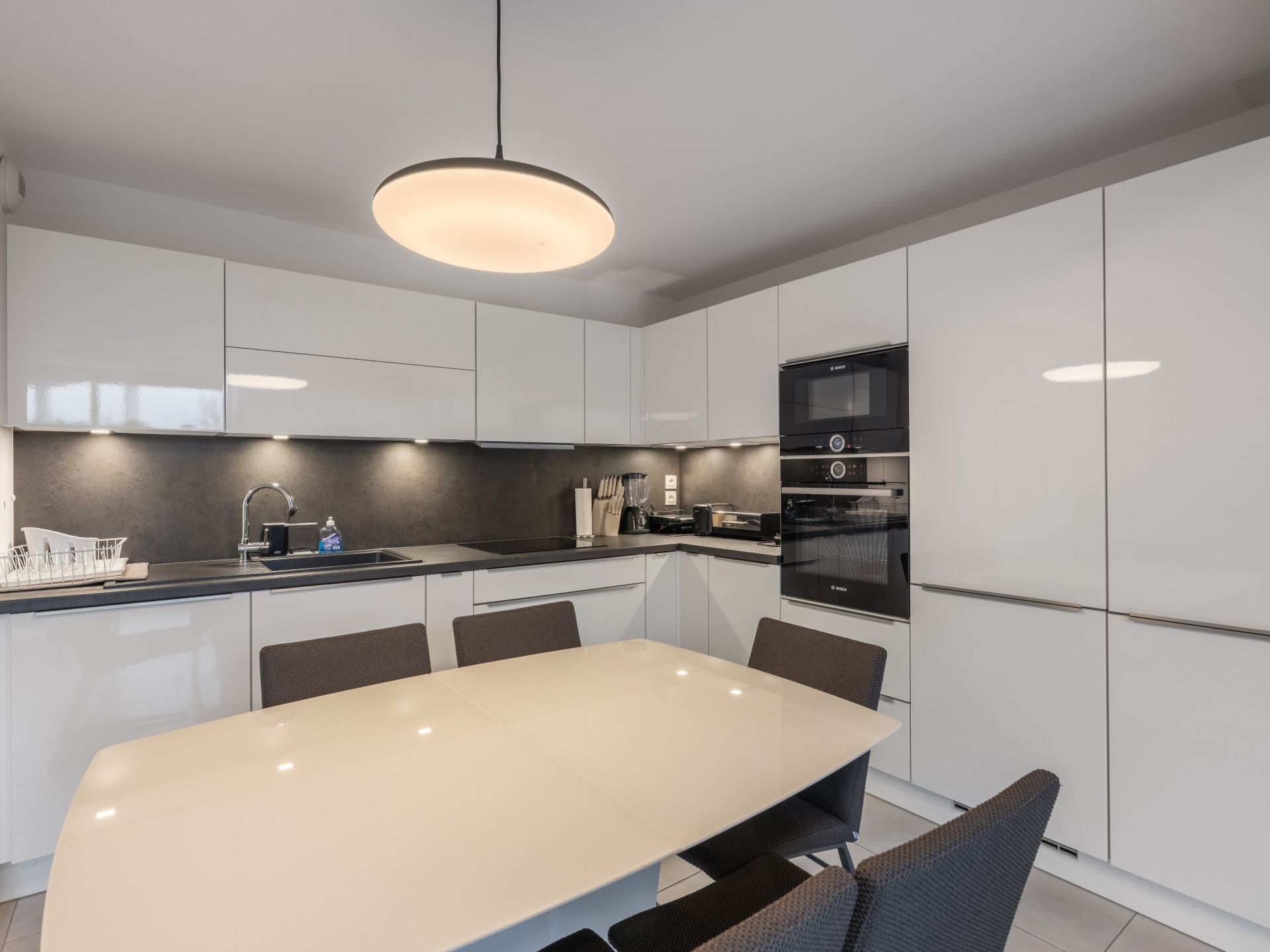 luxury house 4 Rooms for sale on MESSERY (74140)