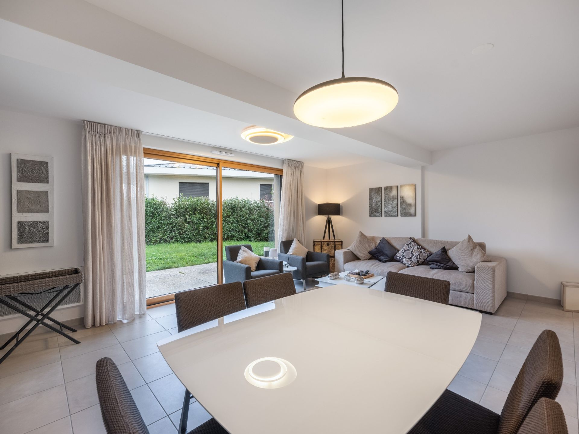luxury house 4 Rooms for sale on MESSERY (74140)