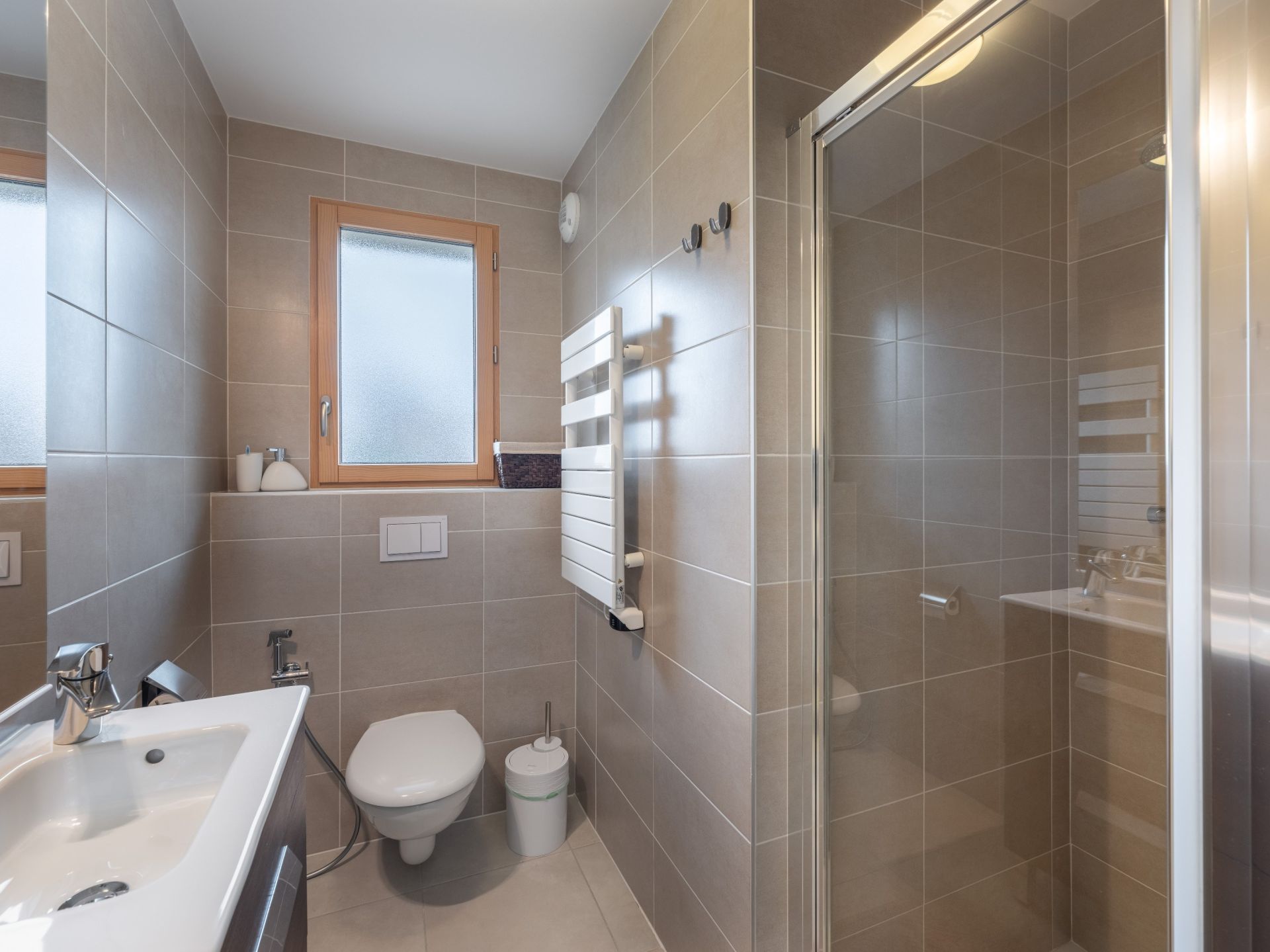 luxury house 4 Rooms for sale on MESSERY (74140)