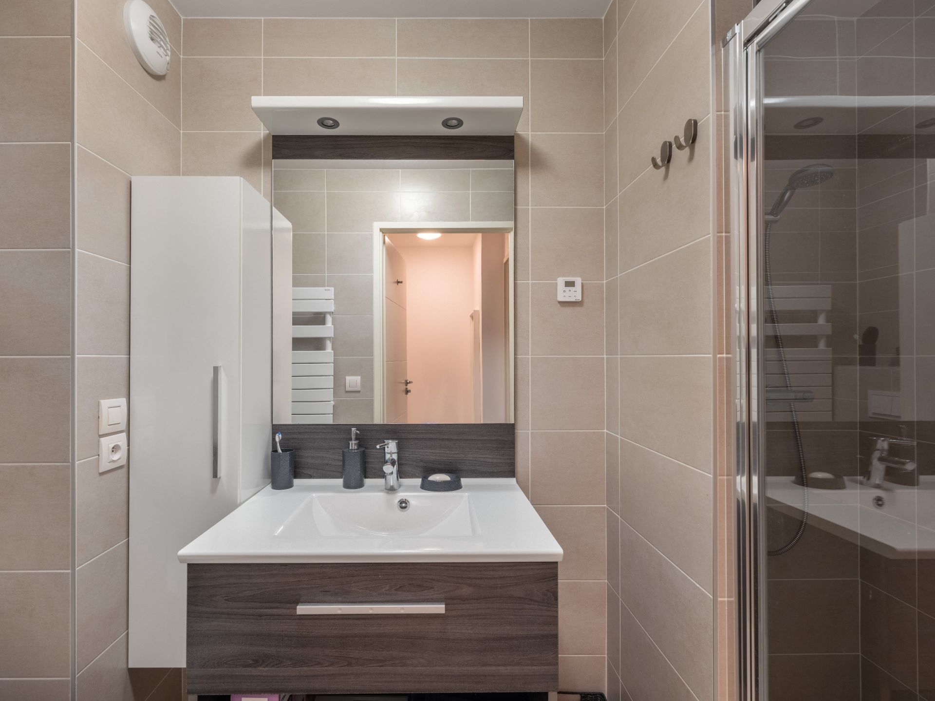luxury house 4 Rooms for sale on MESSERY (74140)