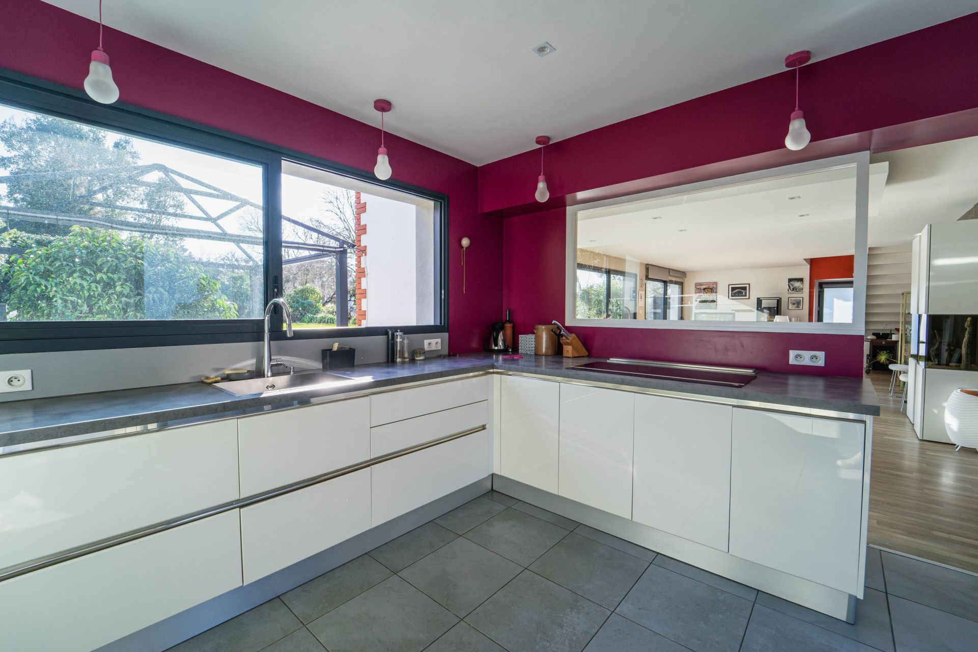 luxury house 7 Rooms for sale on PORNIC (44210)