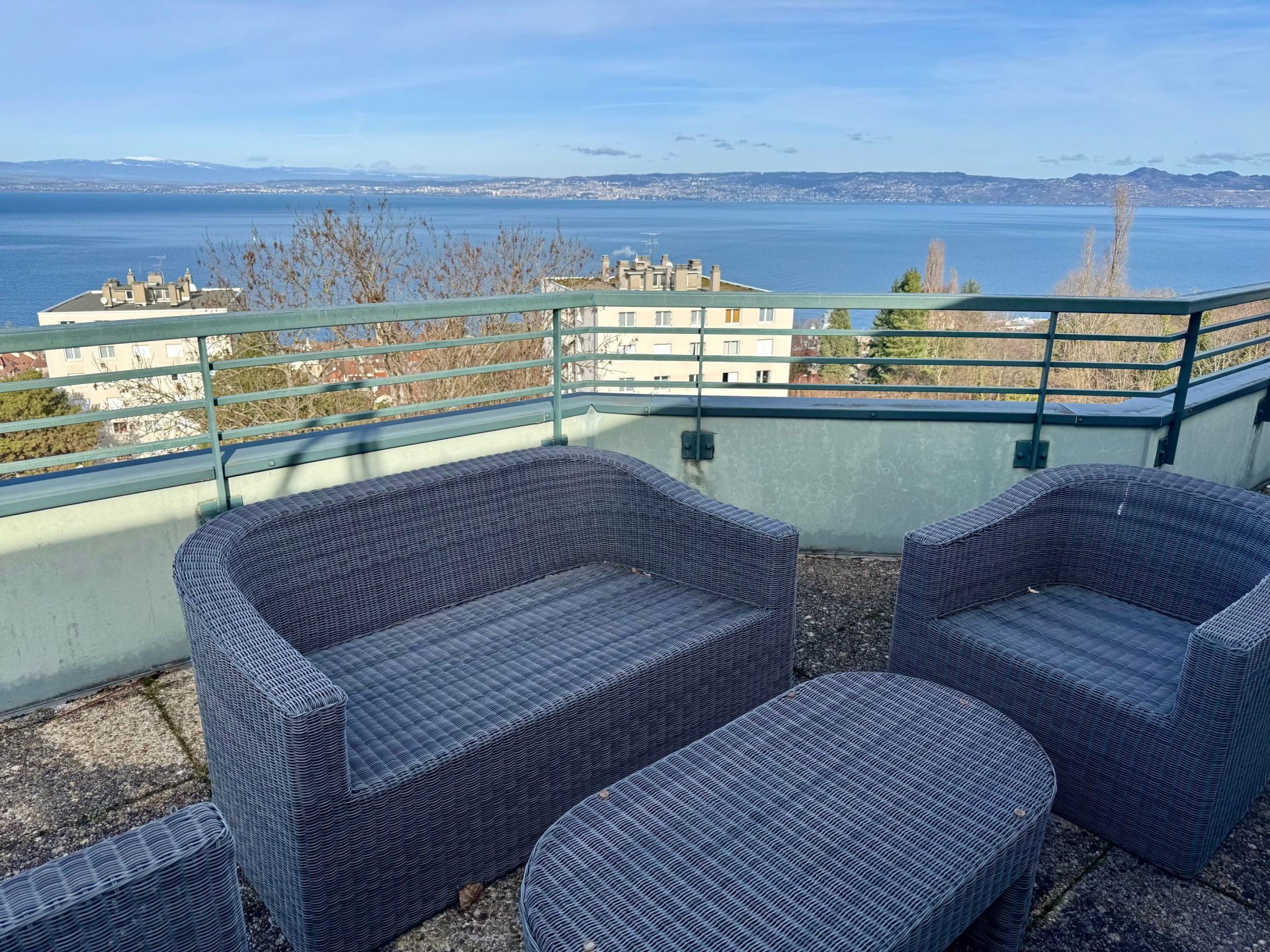 luxury apartment 5 Rooms for sale on EVIAN LES BAINS (74500)