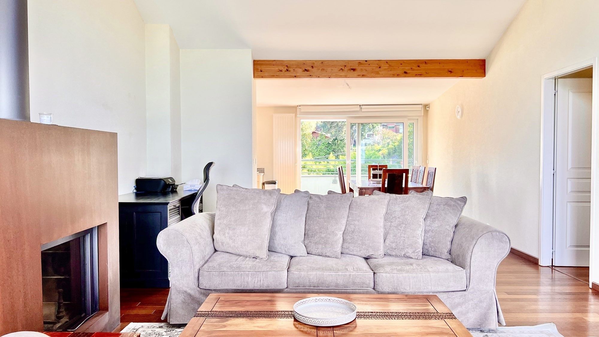 luxury apartment 5 Rooms for sale on EVIAN LES BAINS (74500)