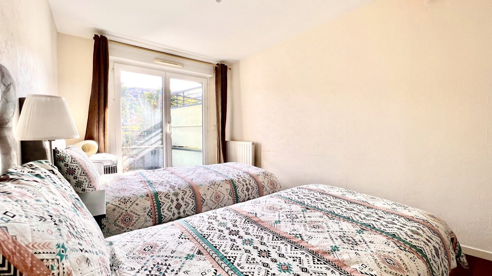 luxury apartment 5 Rooms for sale on EVIAN LES BAINS (74500)