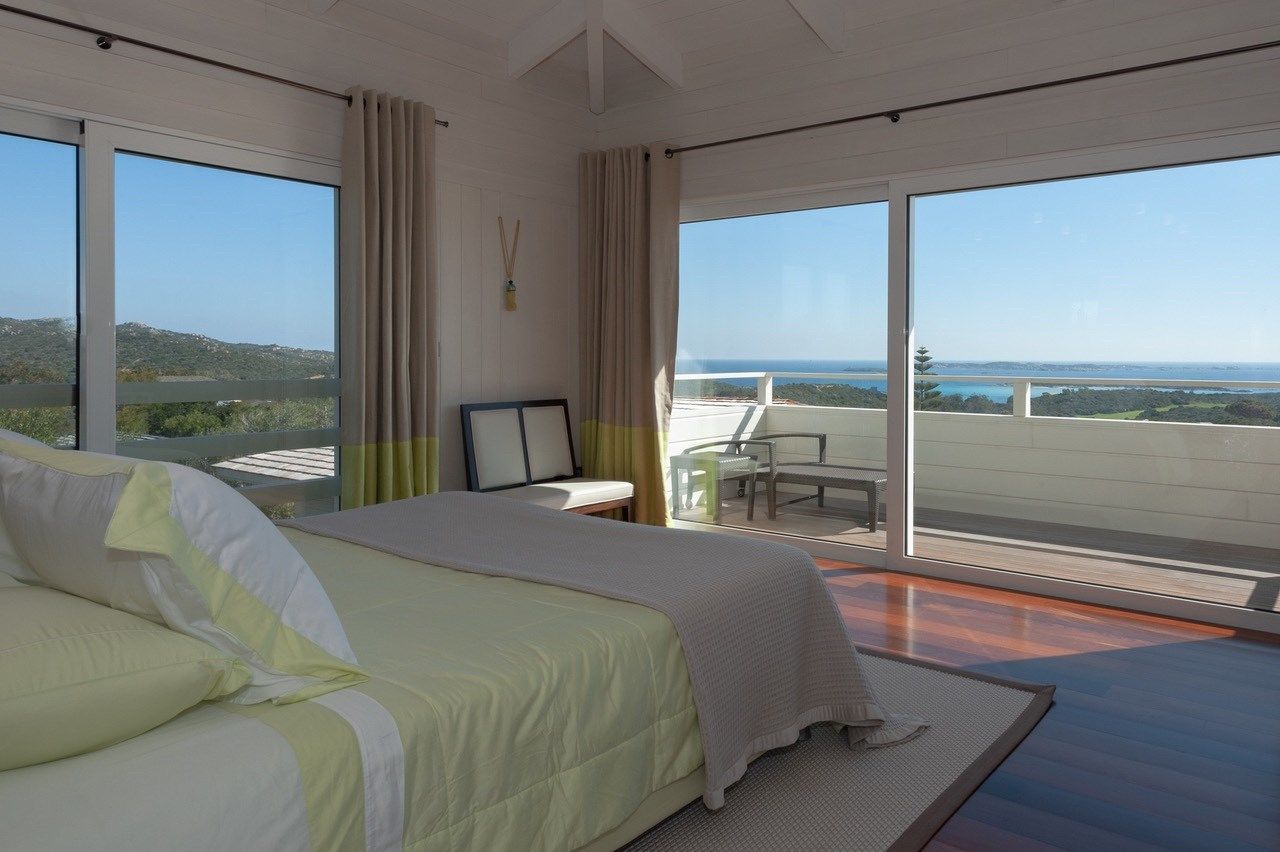 villa de luxe 8 Pièces en location saisonnière sur BONIFACIO (20169)