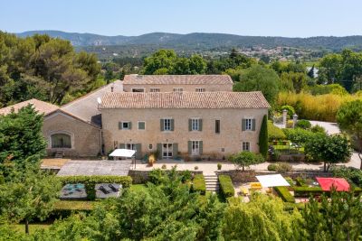 Sale Luxury house Lagnes 21 Rooms 858 m²