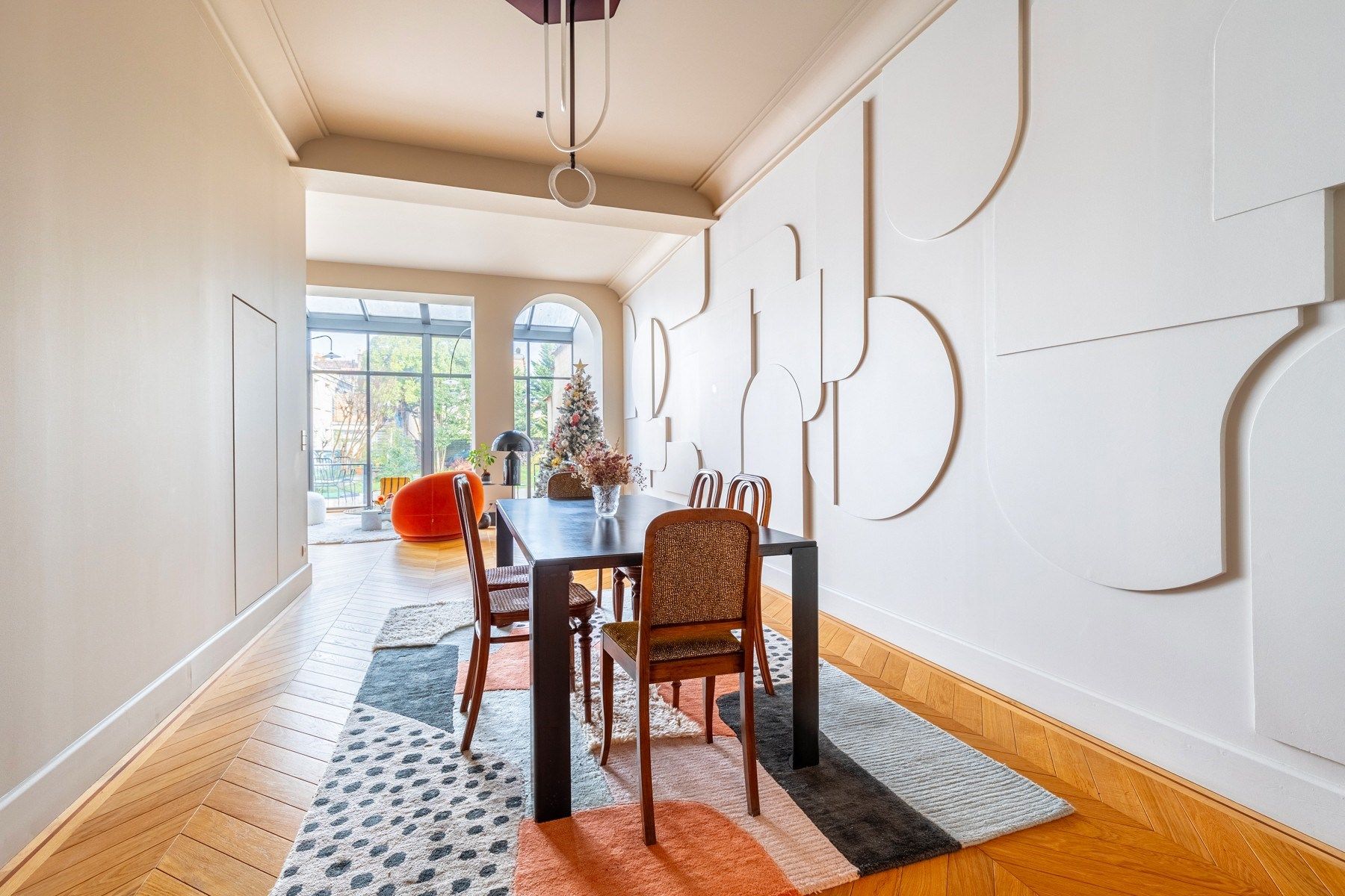 luxury house 10 Rooms for sale on BORDEAUX (33000)
