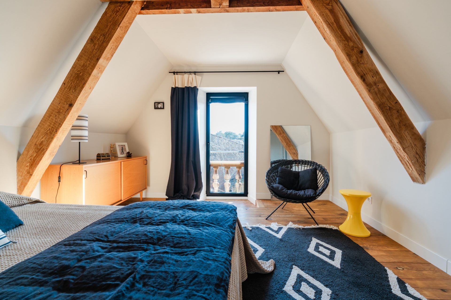 luxury house 9 Rooms for sale on NARBONNE (11100)