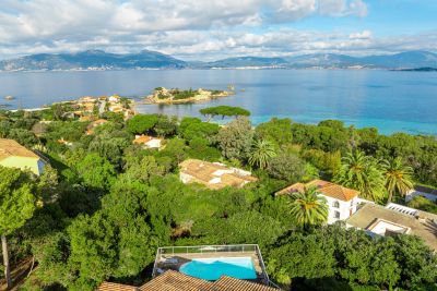 Sale Luxury villa Pietrosella 6 Rooms 165 m²