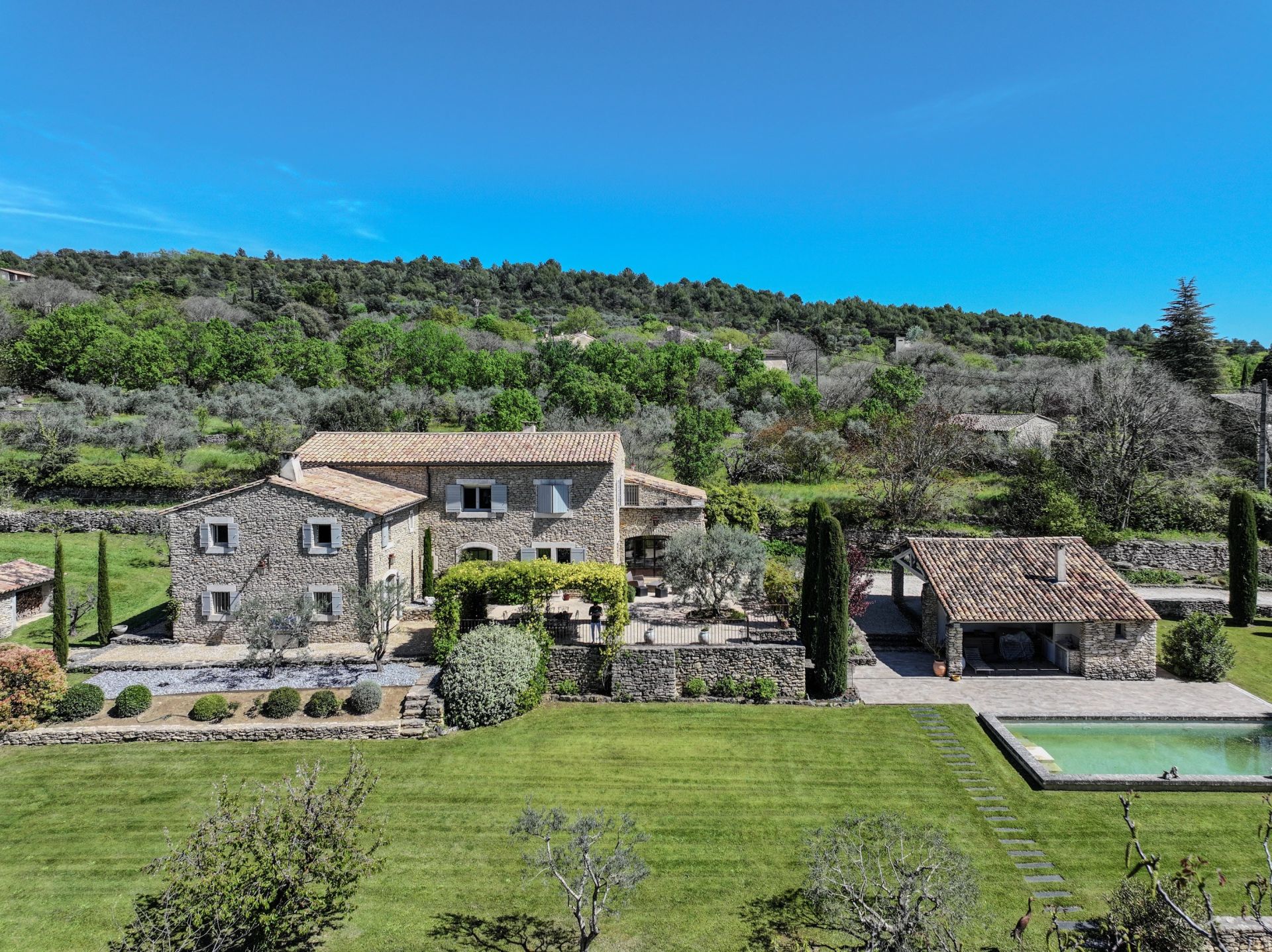 maison de luxe 11 Pièces en vente sur GORDES (84220)