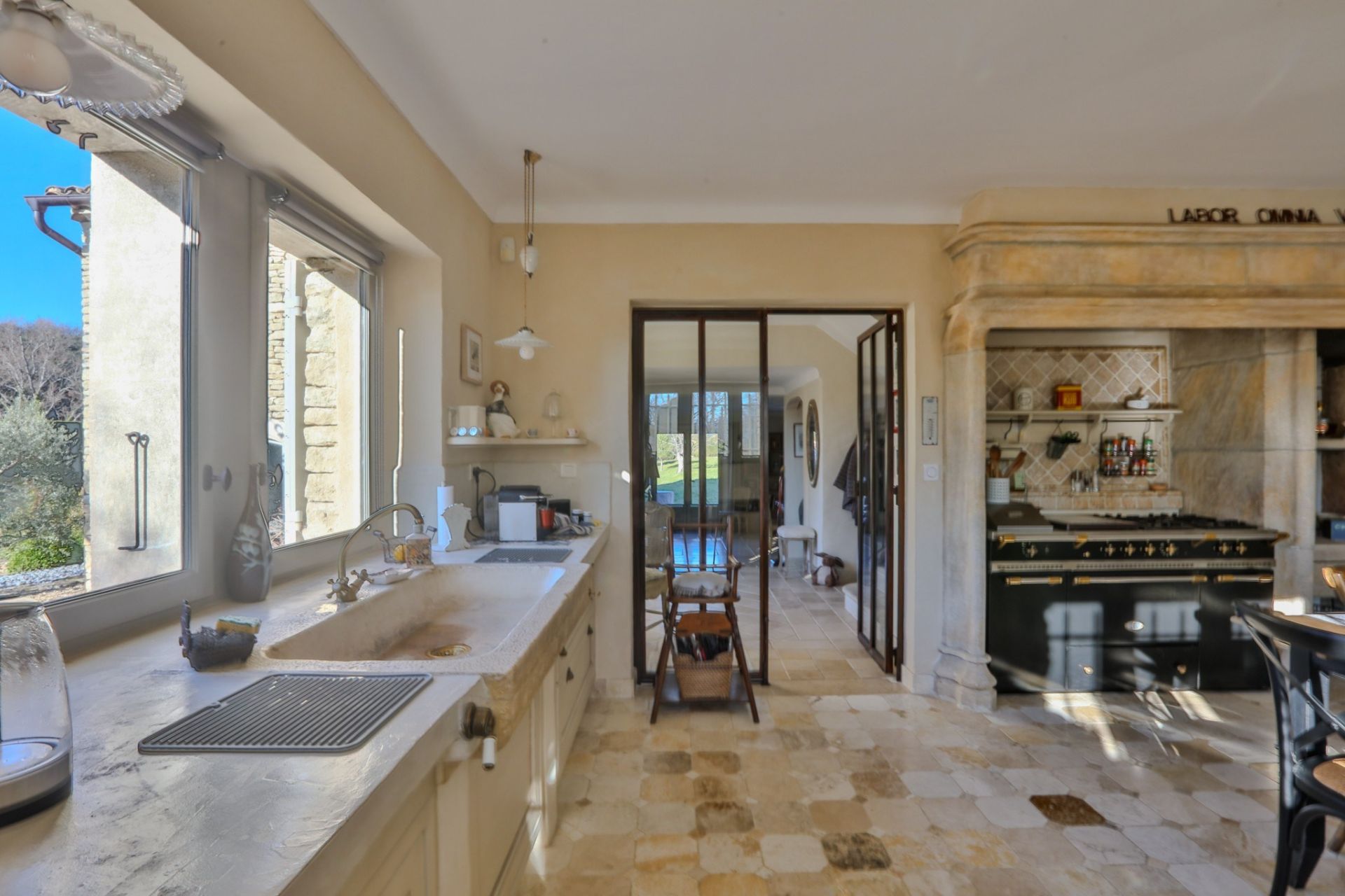 maison de luxe 11 Pièces en vente sur GORDES (84220)