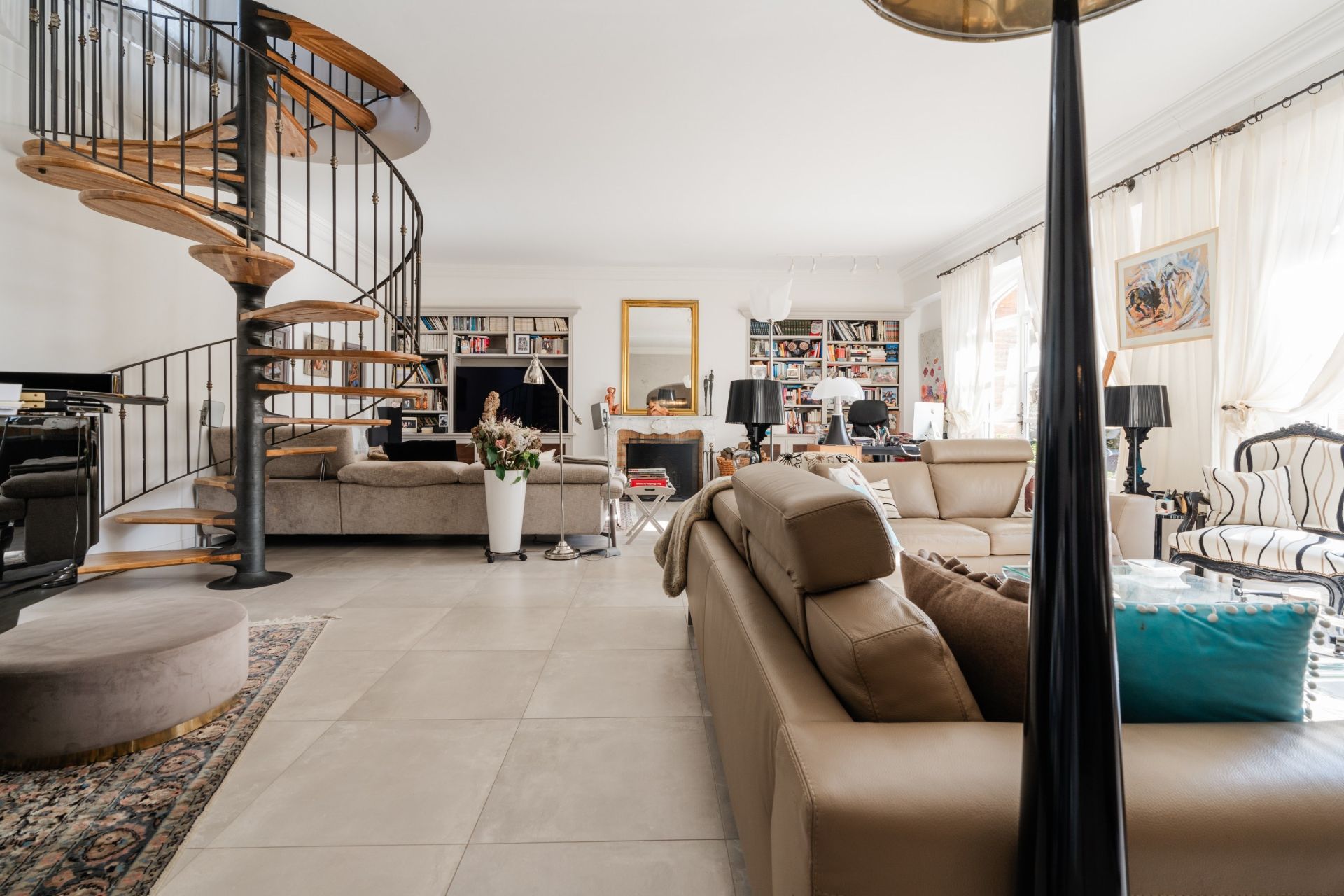 luxury house 5 Rooms for sale on PERPIGNAN (66000)