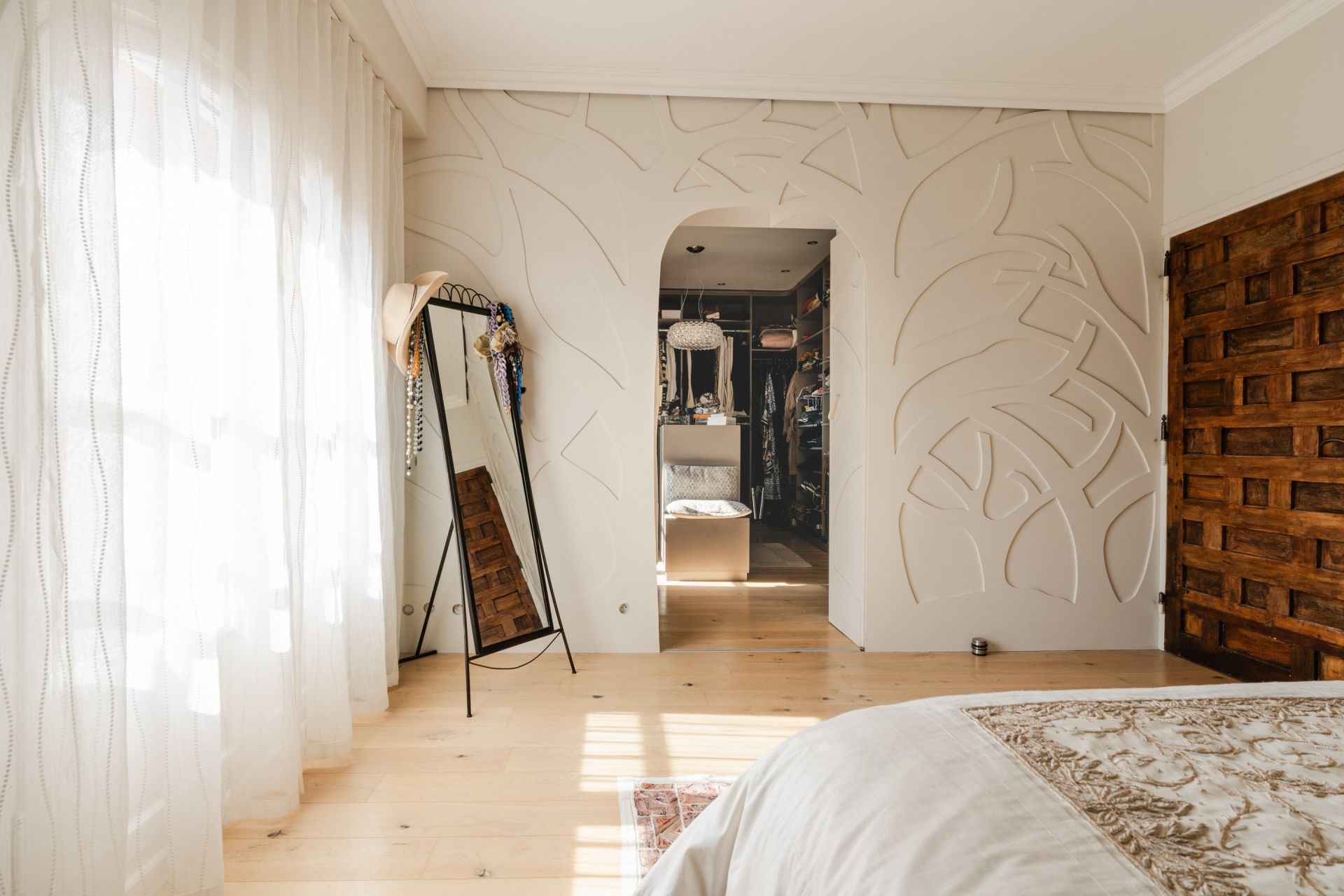luxury house 5 Rooms for sale on PERPIGNAN (66000)