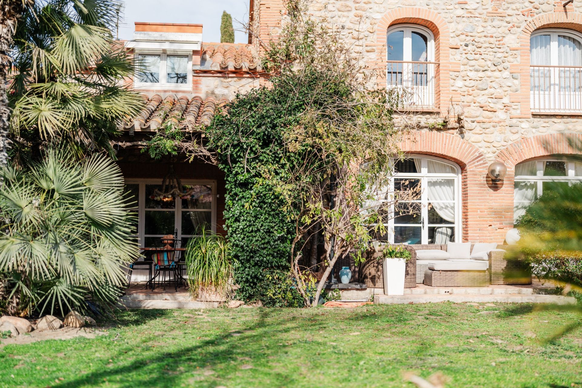 luxury house 5 Rooms for sale on PERPIGNAN (66000)