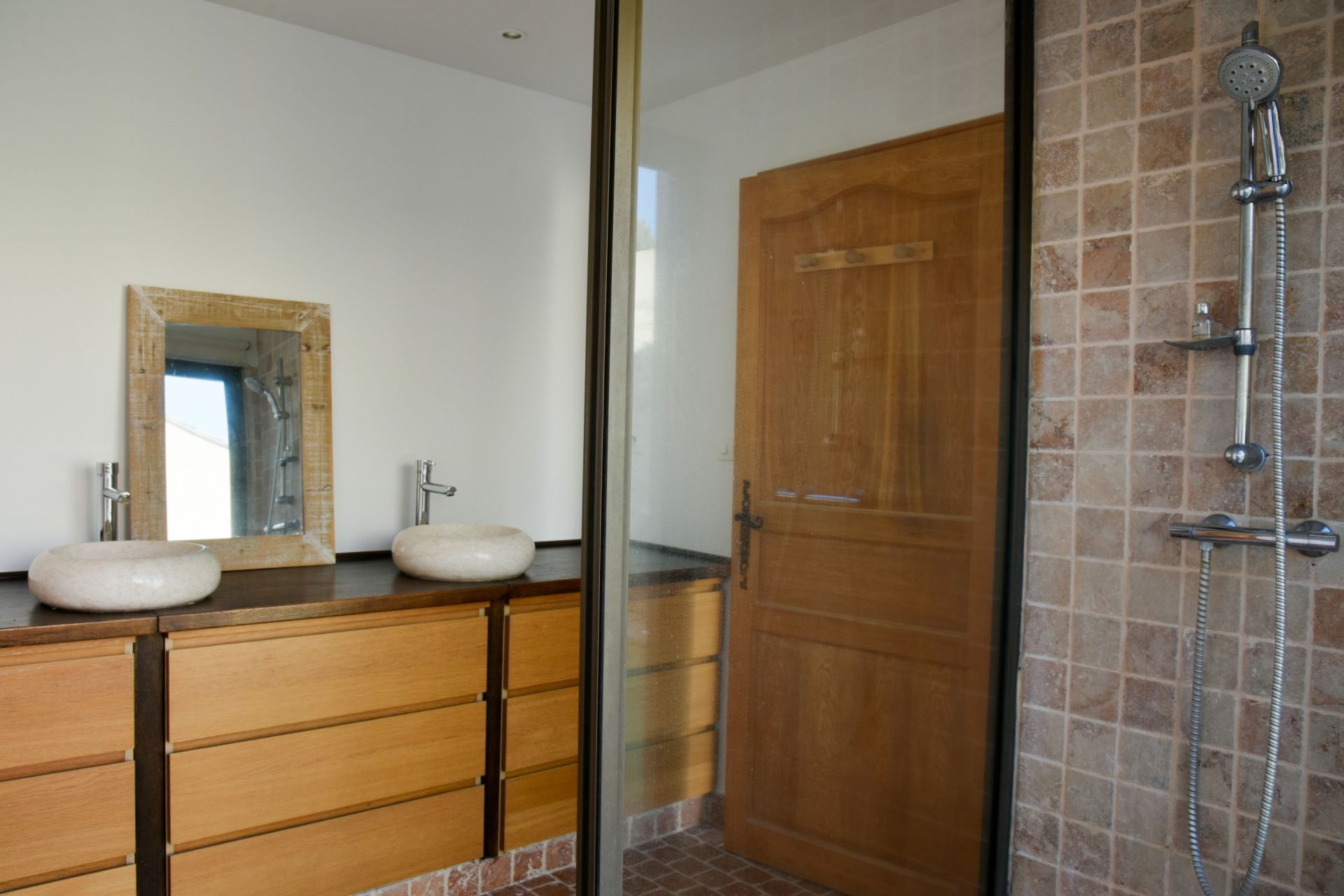 luxury house 5 Rooms for sale on MAUSSANE LES ALPILLES (13520)