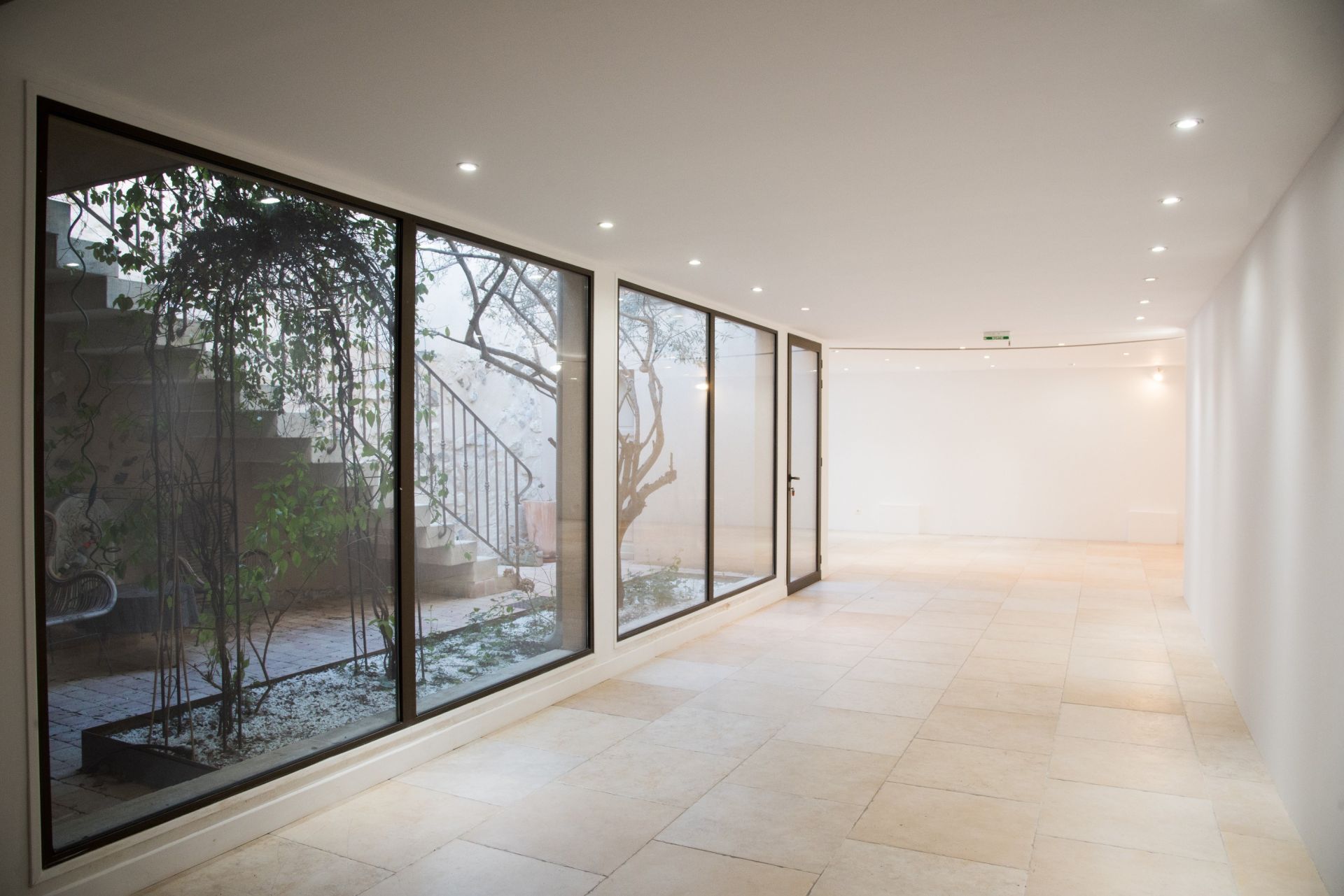 luxury house 5 Rooms for sale on MAUSSANE LES ALPILLES (13520)