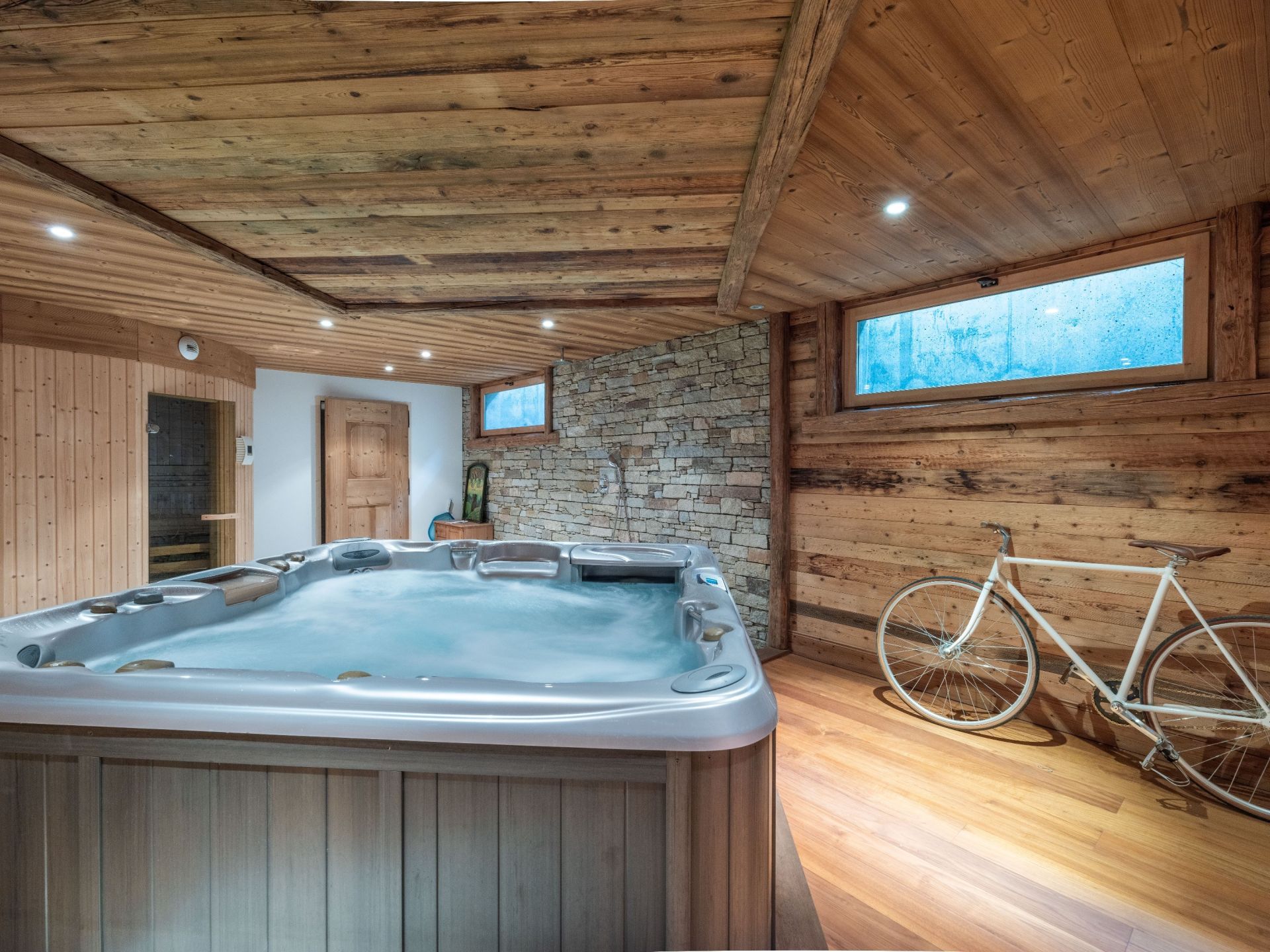 chalet de luxe 8 Pièces en vente sur MERIBEL LES ALLUES (73550)
