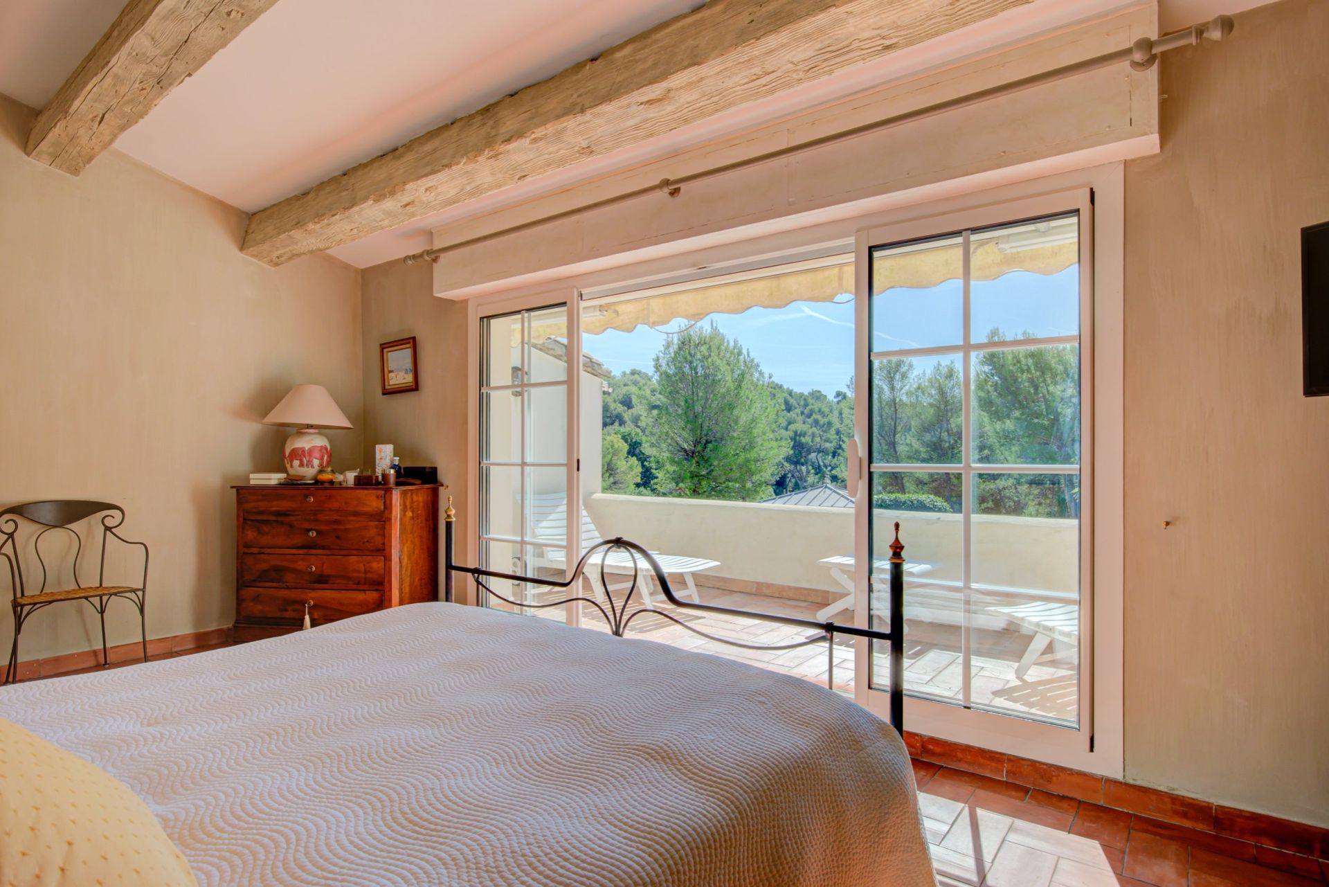 villa de luxe 10 Pièces en vente sur AUBAGNE (13400)