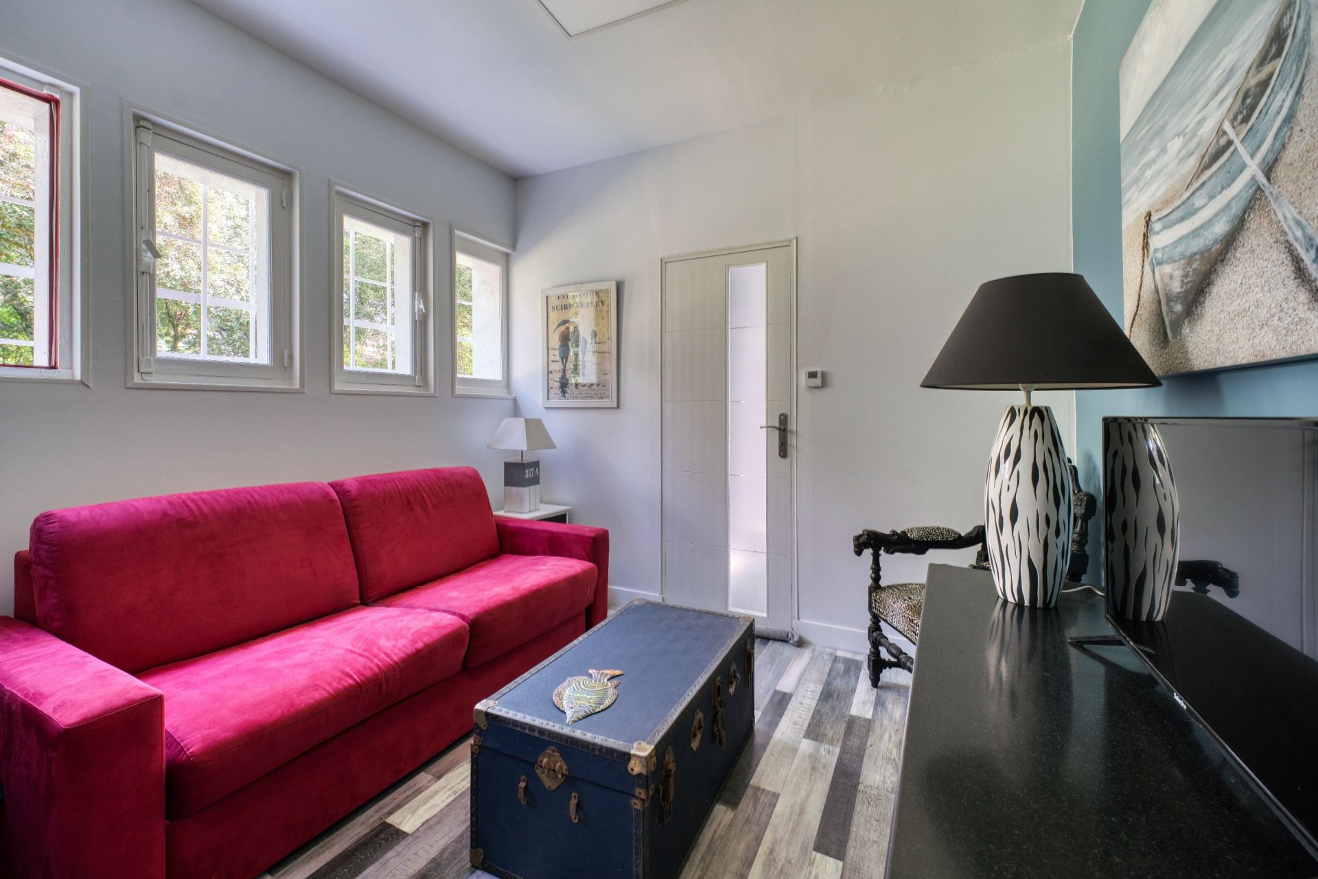 luxury house 5 Rooms for sale on VAUX SUR MER (17640)