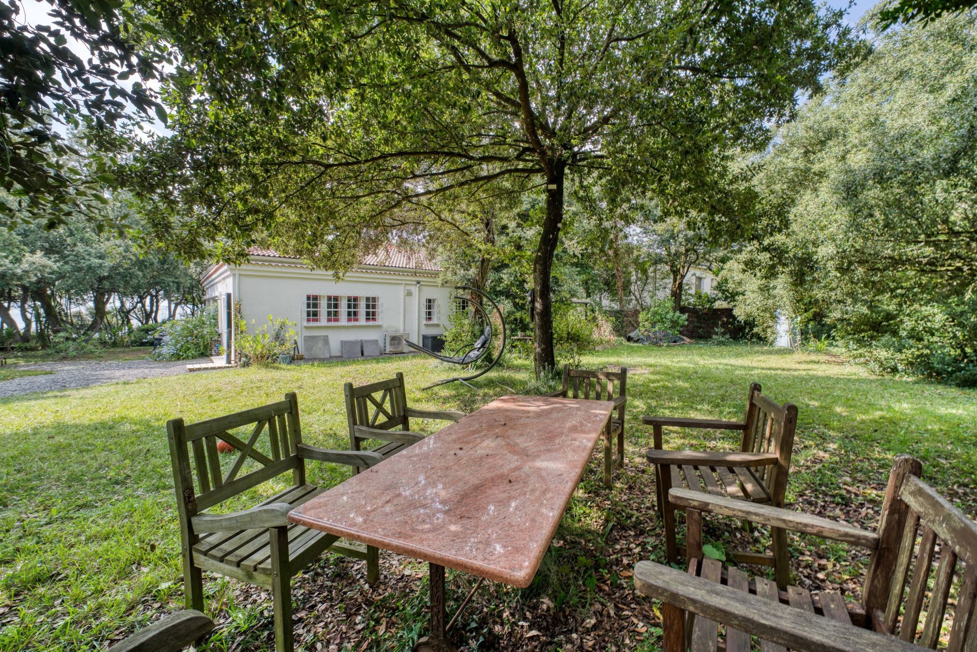 luxury house 5 Rooms for sale on VAUX SUR MER (17640)