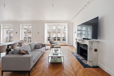 Sale Luxury apartment Paris 8 5 Rooms 191.71 m²