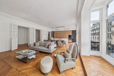 Sale Luxury apartment Paris 8 5 Rooms 191.71 m²