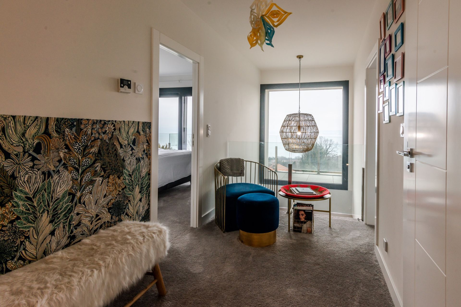 luxury house 6 Rooms for sale on NEUVECELLE (74500)