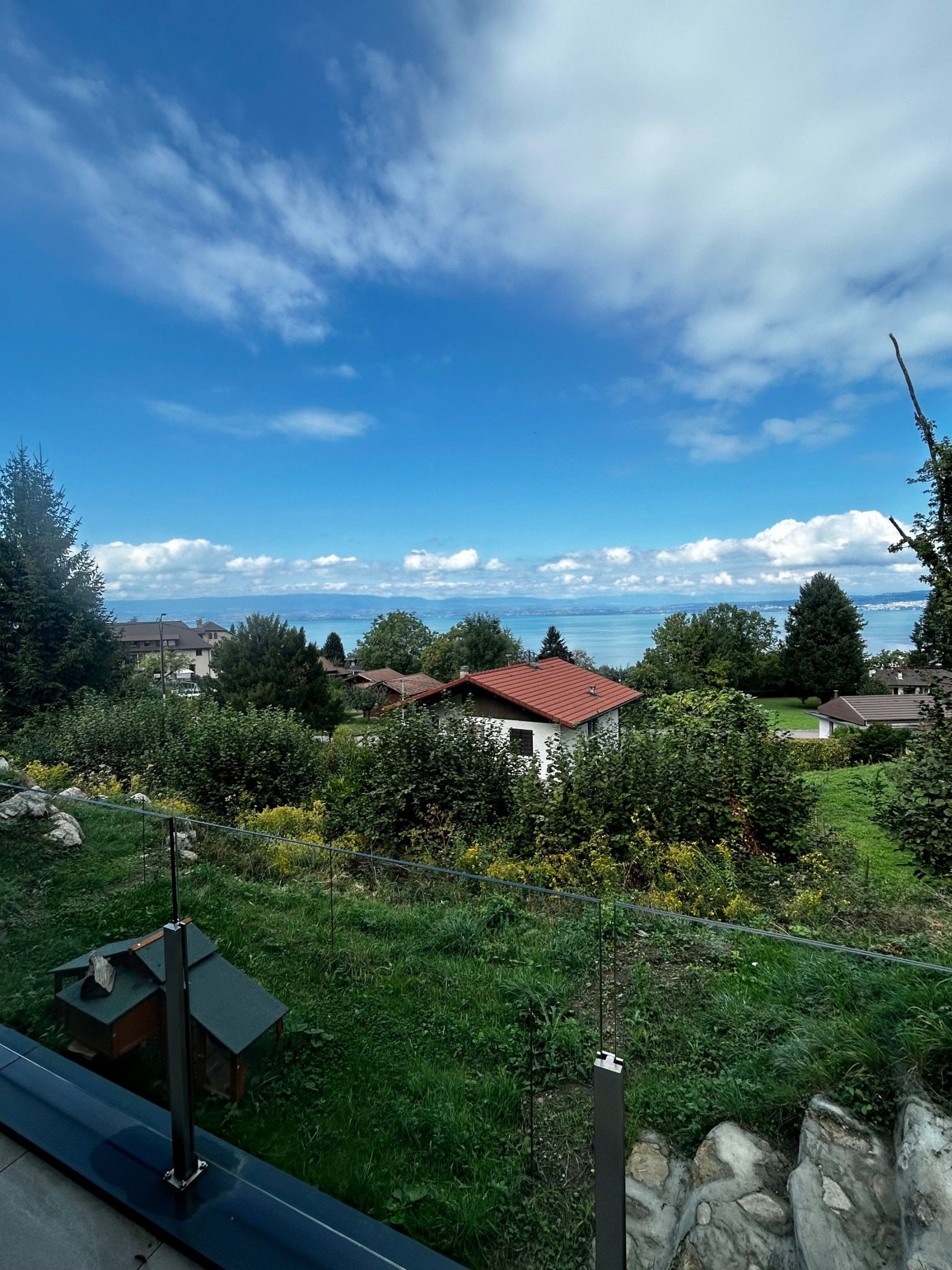 luxury house 6 Rooms for sale on NEUVECELLE (74500)