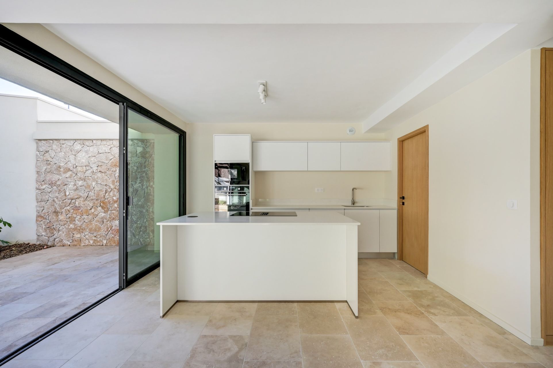 luxury house 4 Rooms for sale on AIX EN PROVENCE (13100)