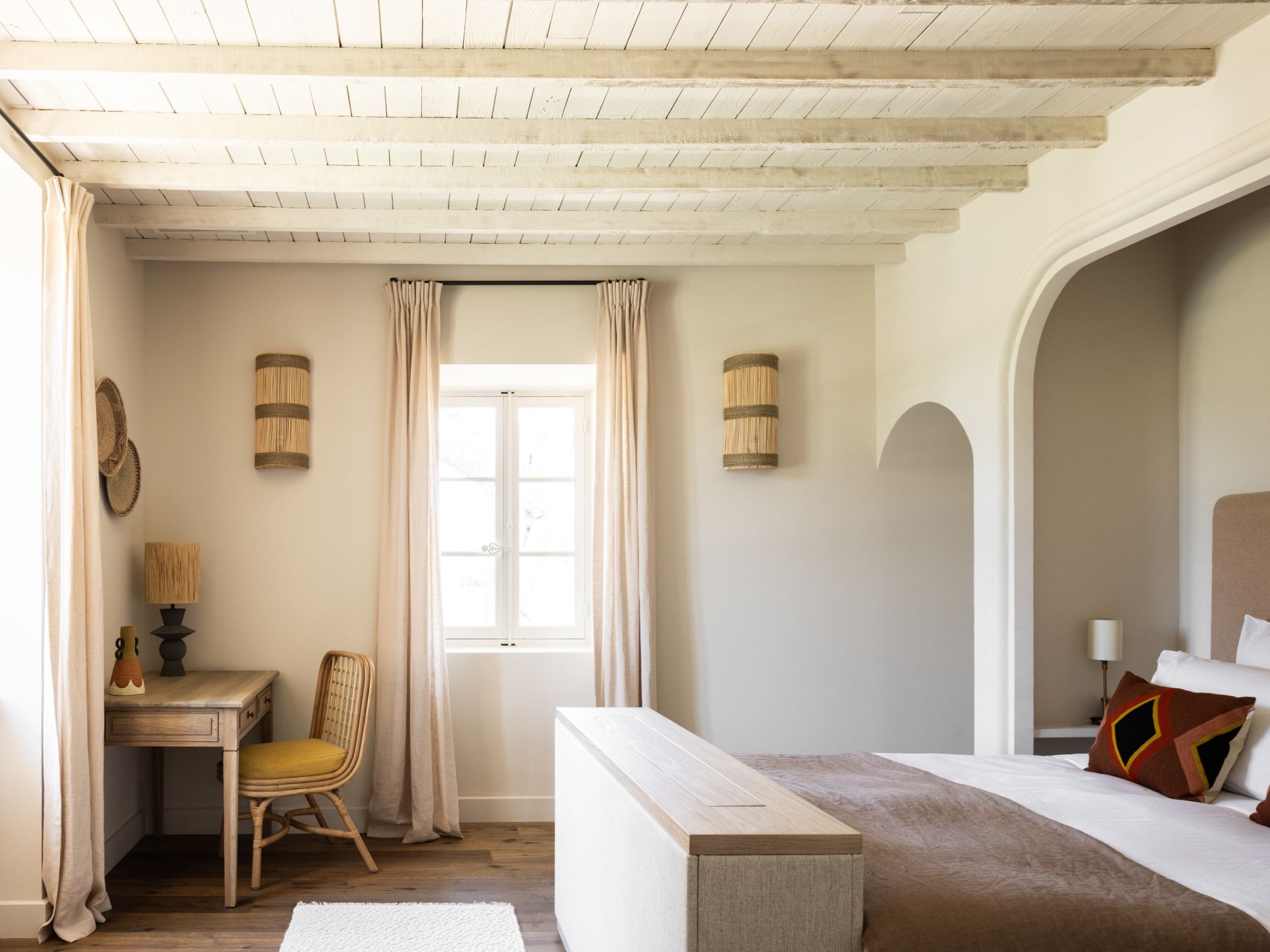 mas 8 Rooms for sale on PARADOU (13520)