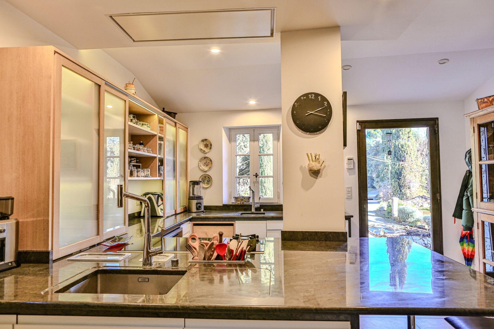 bastide 25 Pièces en vente sur VAISON LA ROMAINE (84110)