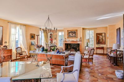 Vente Bastide Vaison-la-Romaine 25&nbsp;Pièces 700&nbsp;m²