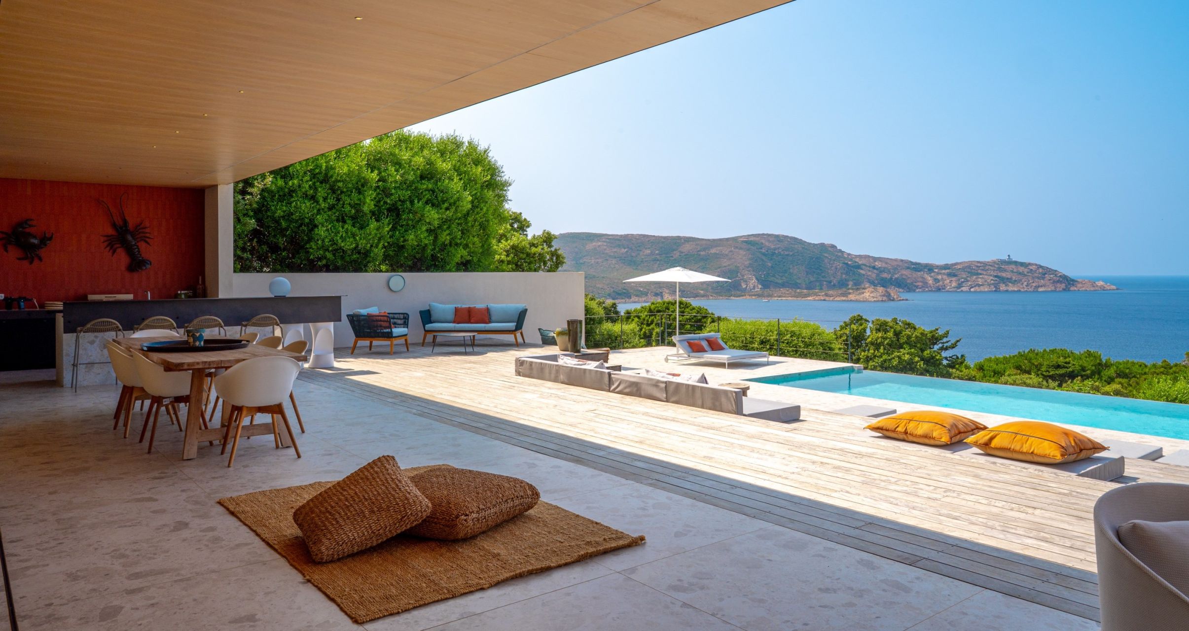 luxury house 7 Rooms for seasonal rent on CALVI (20260)